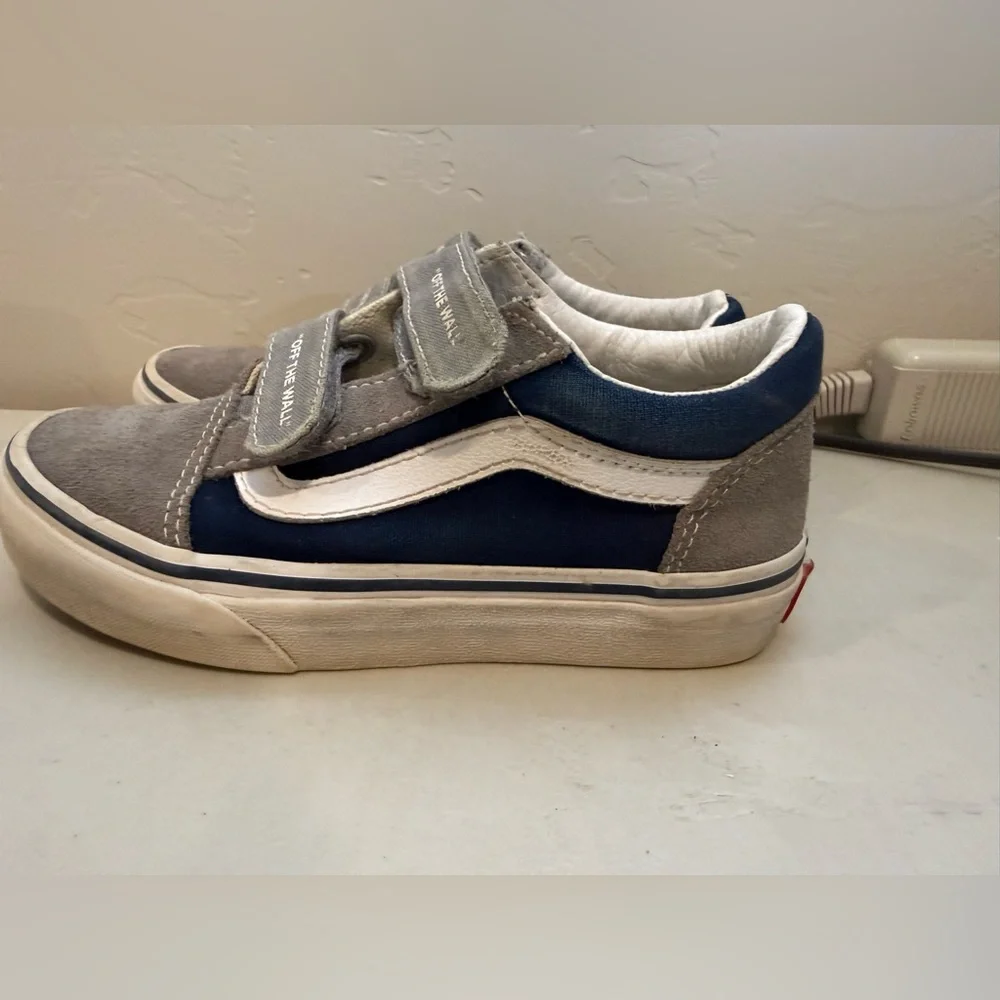 Vans Kids Sneakers Size 13 Old School V Logo Pop Skate Shoes Unisex Blue/Gray‎